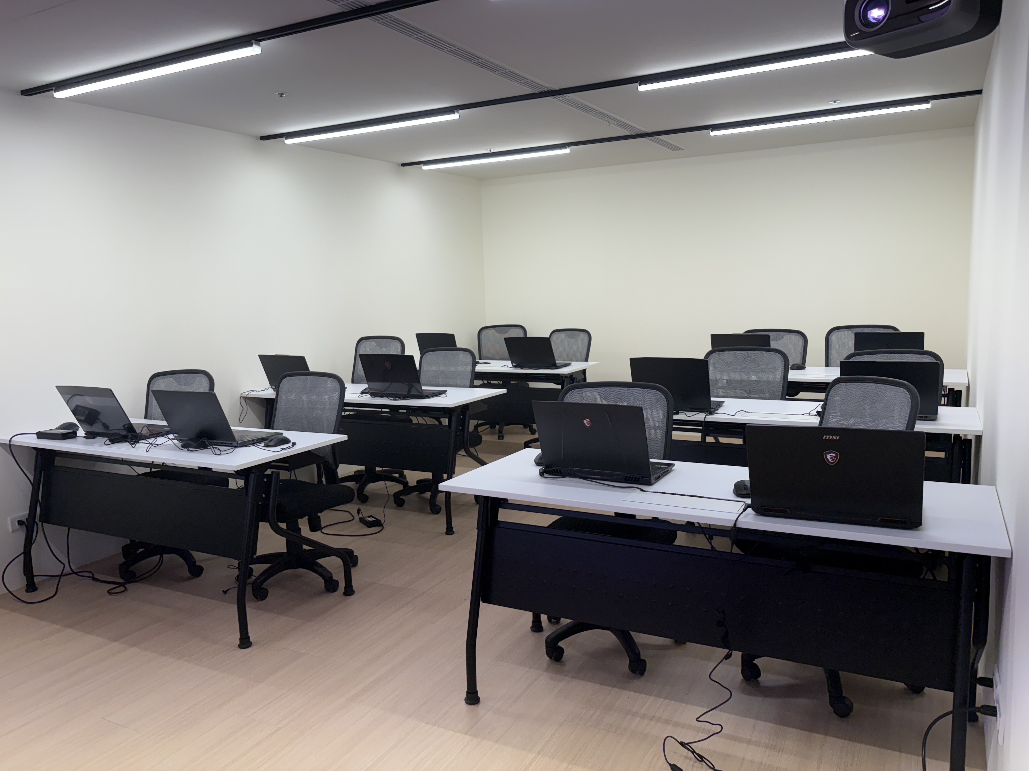 瑞其教育訓練教室